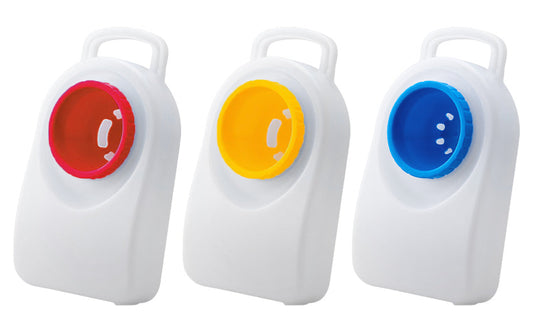 水がこぼれにくい設計！持ち運びできる給水器。イタズラ好きのワンちゃんに♪